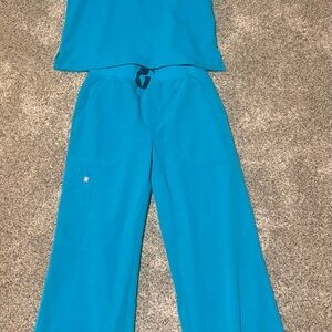 Figs Women's Scrub Set in Teal